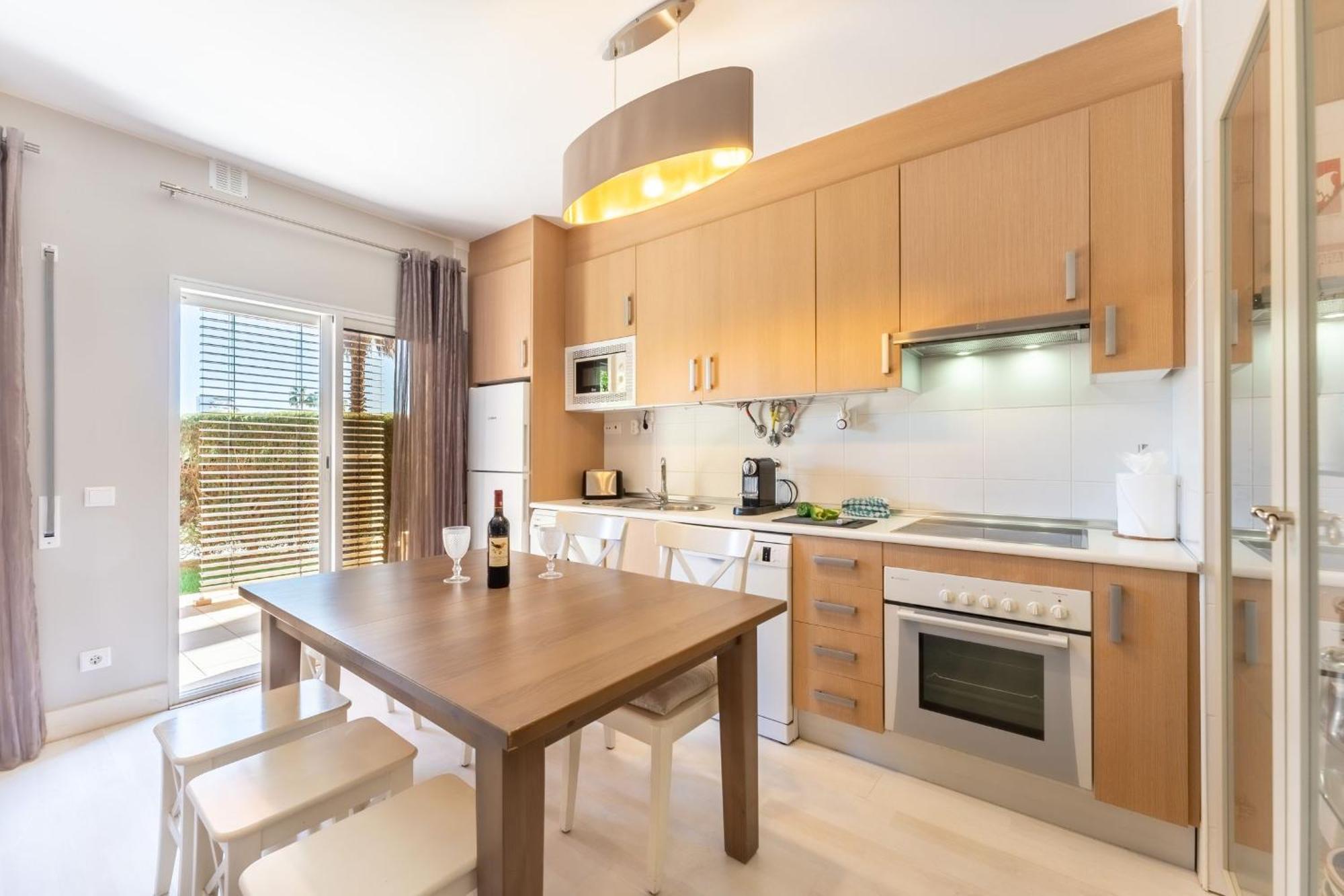 Serene Ocean 1 Bdr Apartment With Patio By Lovelystay Portimão Eksteriør bilde